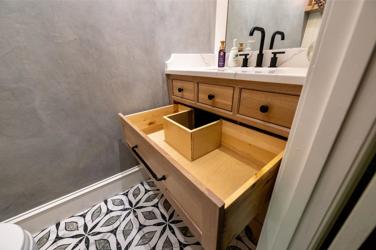 Concrete Powder Bath