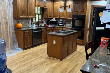 Classic Contrast Kitchen