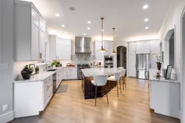 Mouser Frameless Kitchen