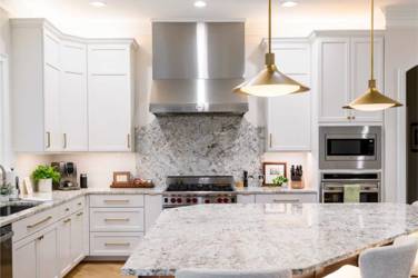 Mouser Frameless Kitchen