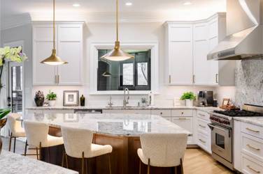 Mouser Frameless Kitchen