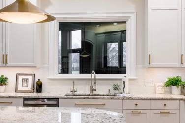 Mouser Frameless Kitchen