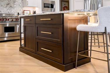 Mouser Frameless Kitchen